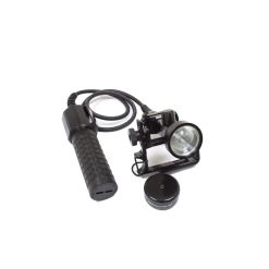 Focus 2.0 standard cord, 5.2 Ah battery and charger