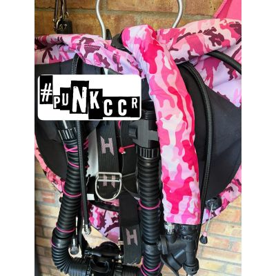 Wing/BCD inflator hose wraps